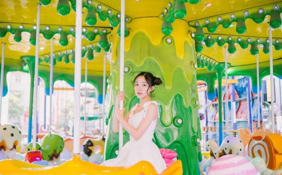 女主播露点卖黄片